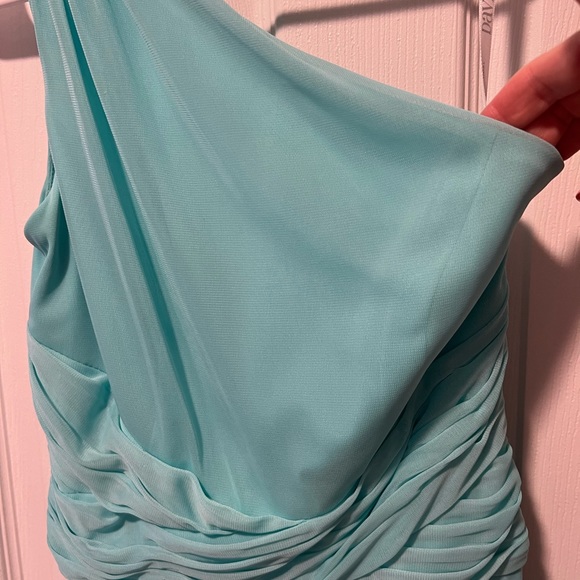 David’s Bridal Bridesmaid Dress - Picture 4 of 7